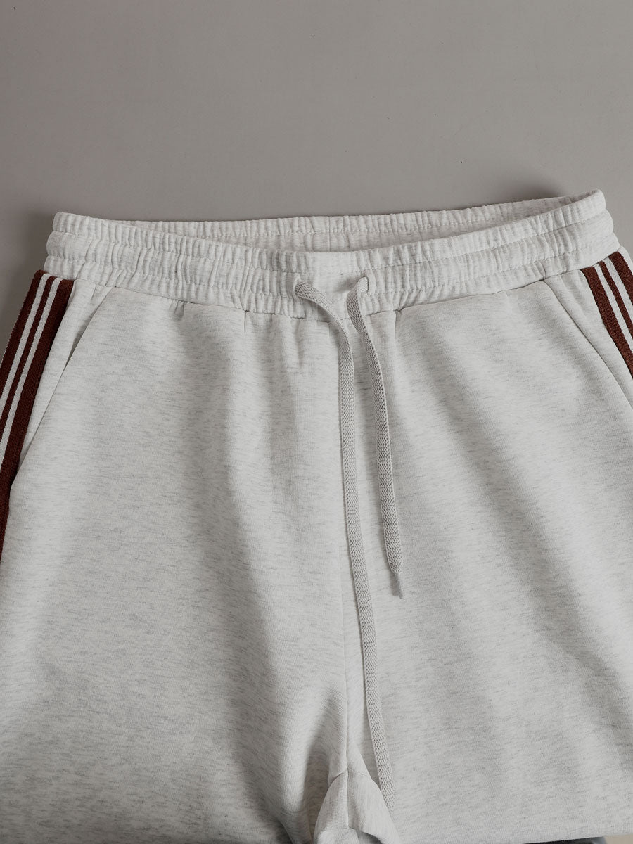 Laura | Conjunto de sudadera con medio cierre y pantalón de pierna ancha, estilo deportivo