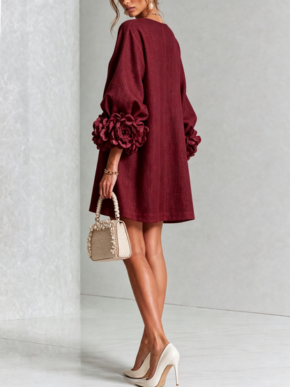 Indara | Vestido Mini Blanco con Detalles Florales