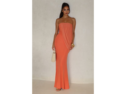 Paula | Vestido Coral Drapado Elegante
